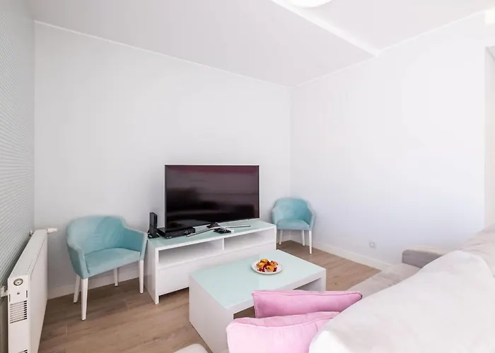 Al Marina View Uma - Lux On The Marina