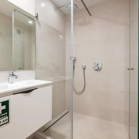 Al Marina View Uma - Lux On The Marina